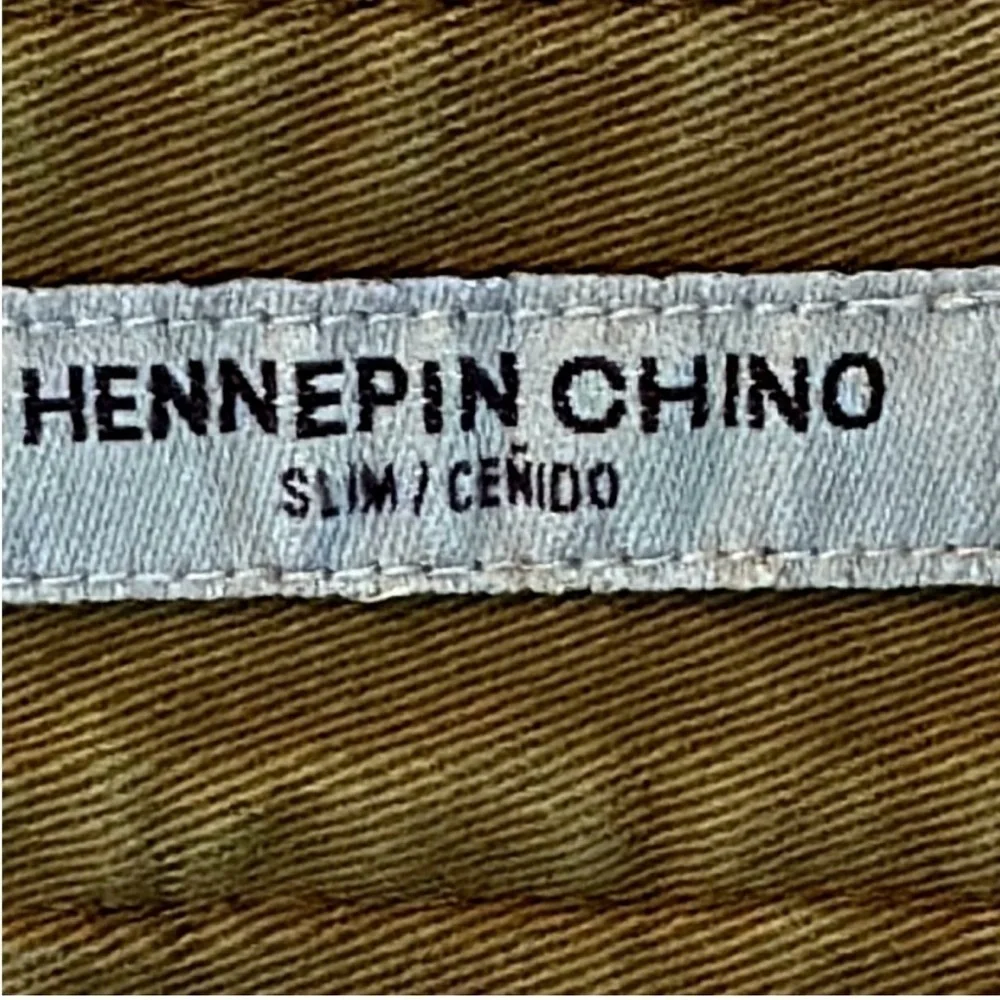 Goodfellow HENNEPIN CHINO Slim Fit Men's size 33x30 in Dapper Brown